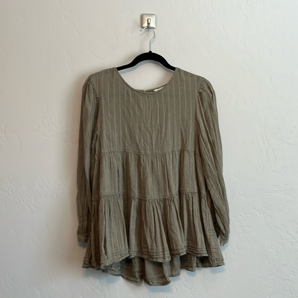 🌵 3 for $20 American Eagle long sleeve top